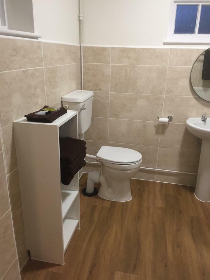 Good Intent Rooms Waltham Abbey Eksteriør billede