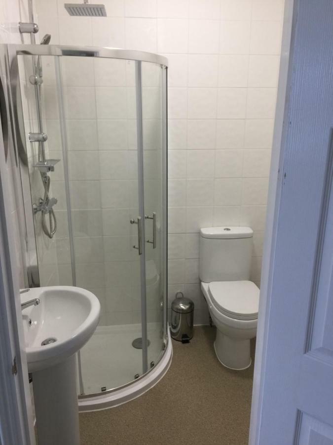 Good Intent Rooms Waltham Abbey Eksteriør billede